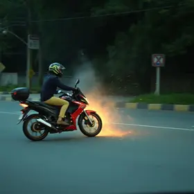 motorista foge após atingir motociclista em cruzamento de Marabá (PA)